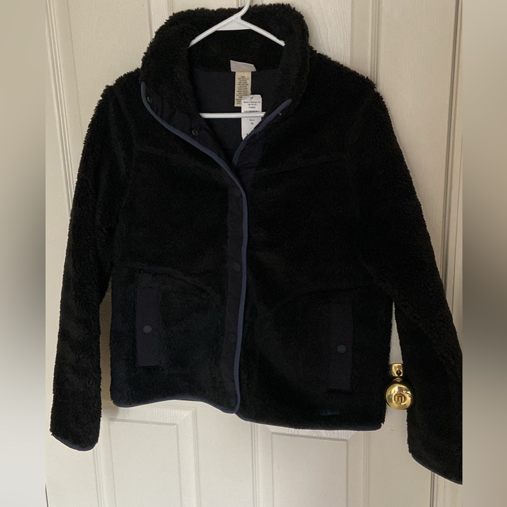 NWT LL Bean black Sherpa fleece jacket size M